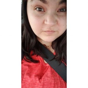 Meet your Posher, Rebecca